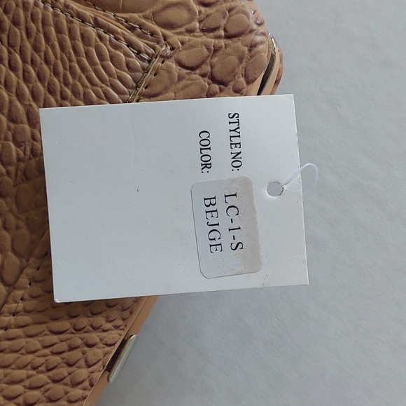 Womens Clutch Wallet beige - Picture 3 of 3